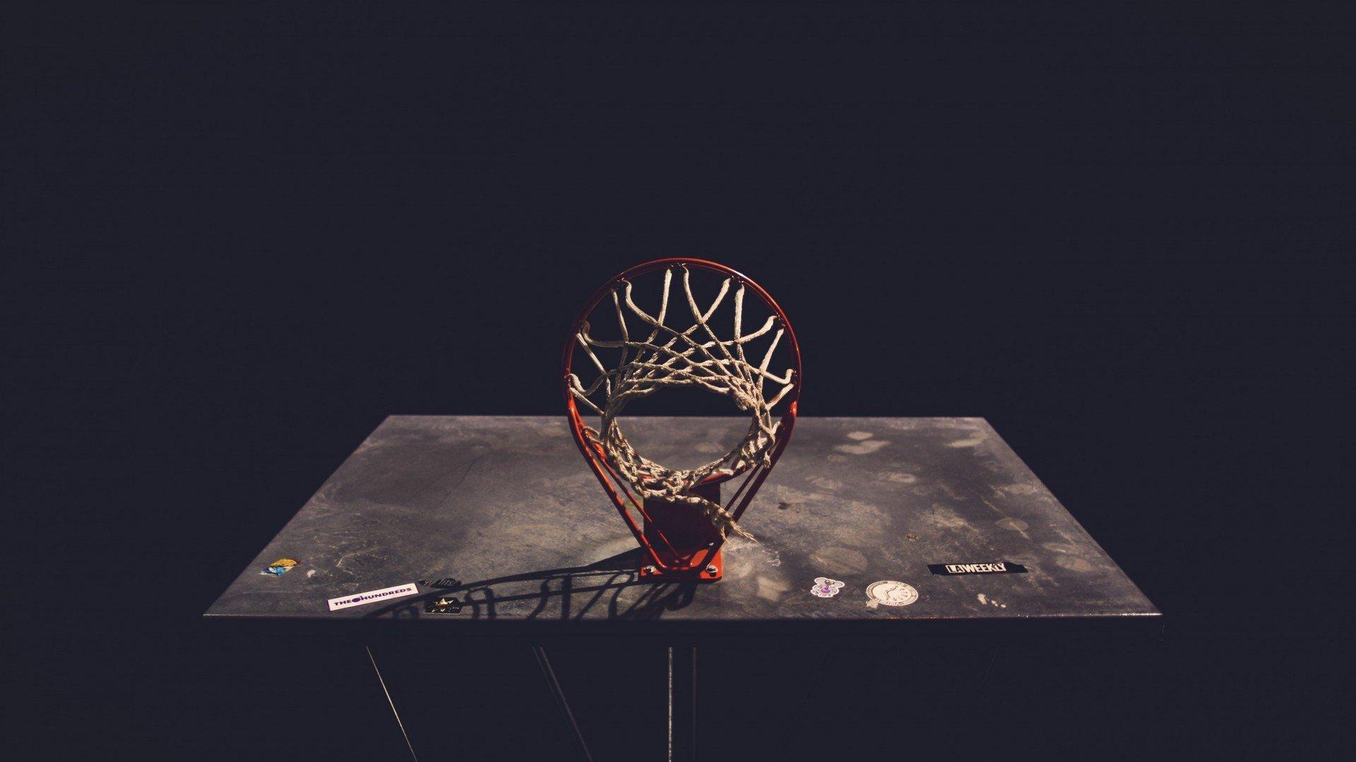 马竞CEO怒斥欧冠裁判误判，情绪失控致败局，公正性再遭质疑